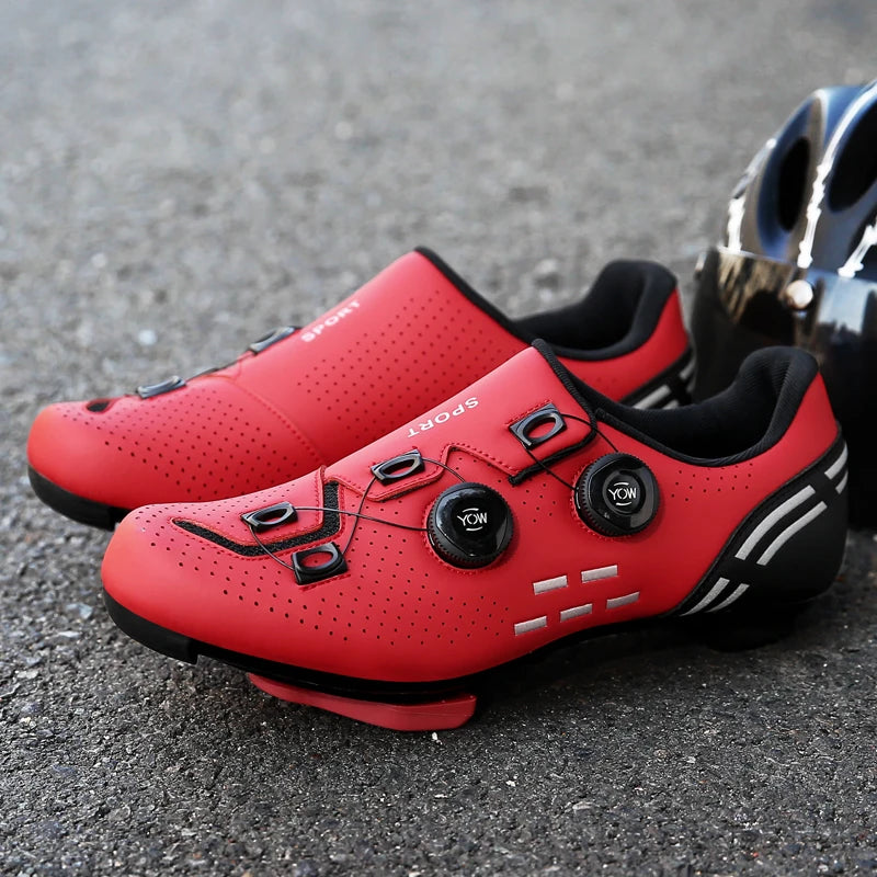 Carbon sport cycling shoes with cleats