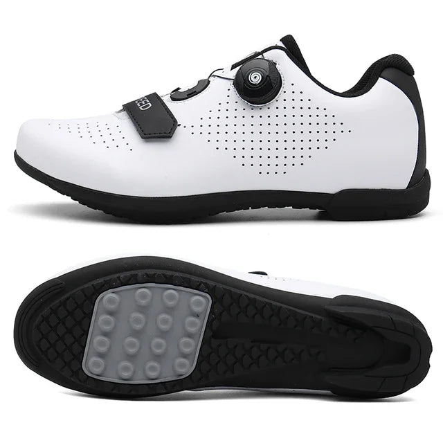 Carbon sport cycling shoes with cleats