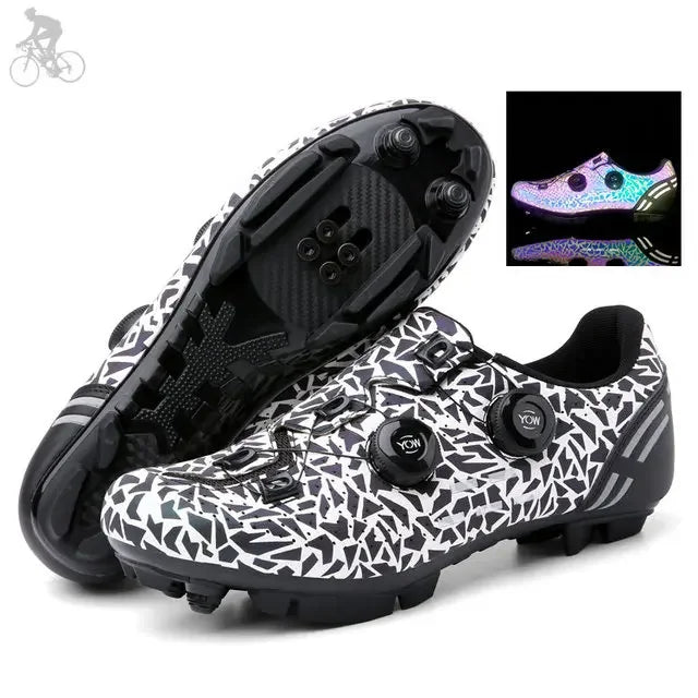 Carbon sport cycling shoes with cleats