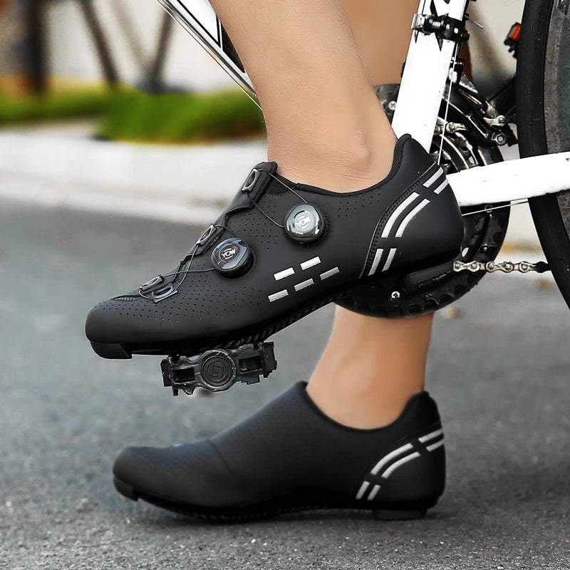 Carbon sport cycling shoes with cleats