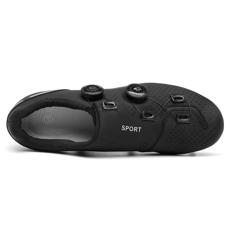 Carbon sport cycling shoes with cleats